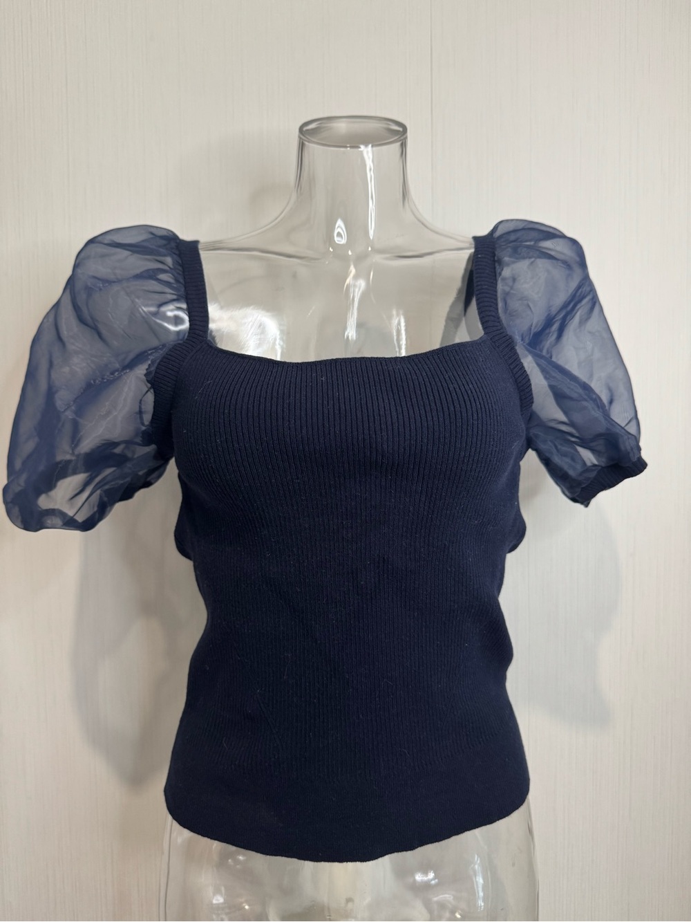 French Connection Blue Sheer Puff Sleeve Ribbed Top. XS. No flaws noted.